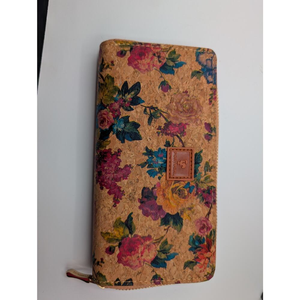 Portugal Natural Cork Floral Wallet- Women's Zip Around Clutch